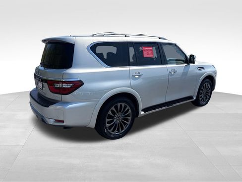 Used 2024 Nissan Armada Platinum w/ Cargo Package RWD image 7