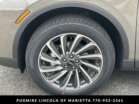 New 2026 Lincoln Corsair Reserve w/ Rear Removable Package Tray image 11