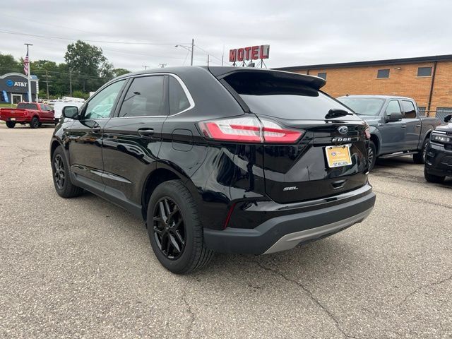Certified 2024 Ford Edge SEL w/ Convenience Package AWD/4WD image 6