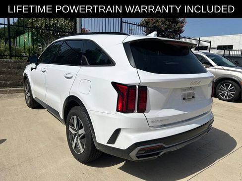 Used 2023 Kia Sorento EX FWD image 13