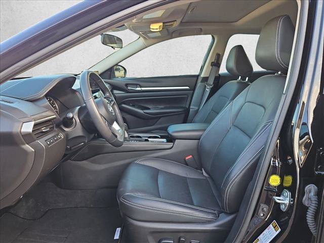 Used 2024 Nissan Altima 2.5 SL FWD image 14