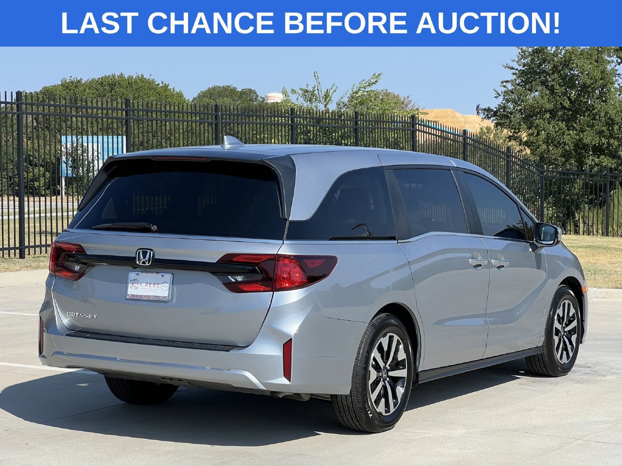 Used 2026 Honda Odyssey EX-L image 4