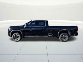 New 2025 GMC Sierra 3500 Denali Ultimate video 2