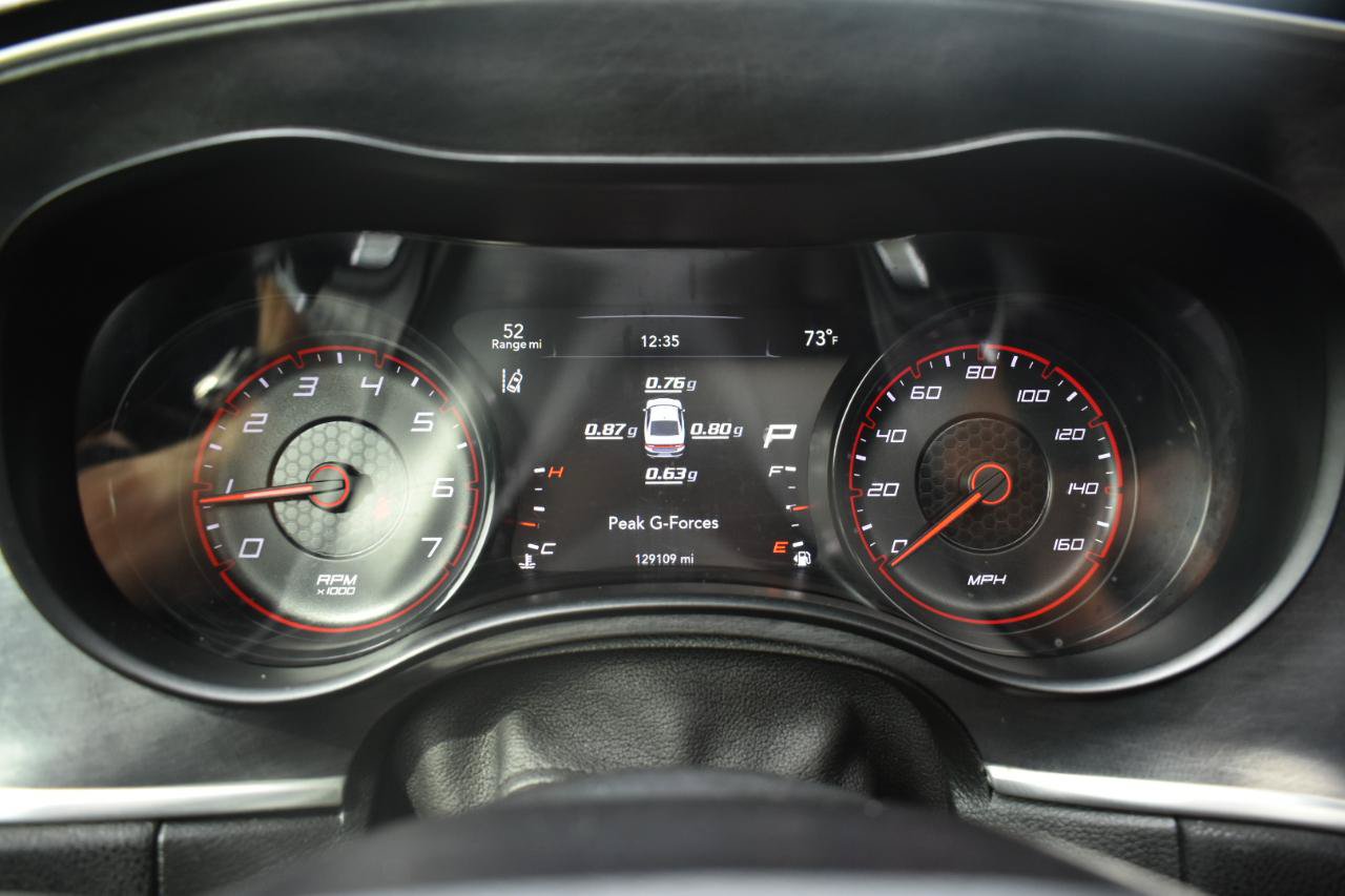 Used 2017 Dodge Charger R/T RWD image 29