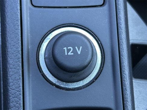 Used 2025 Audi Q3 2.0T Premium image 25