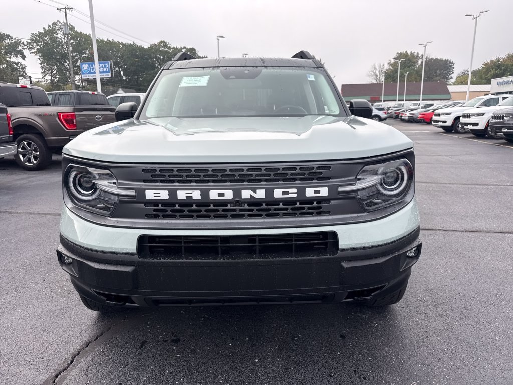 Used 2024 Ford Bronco Sport Badlands AWD/4WD image 3