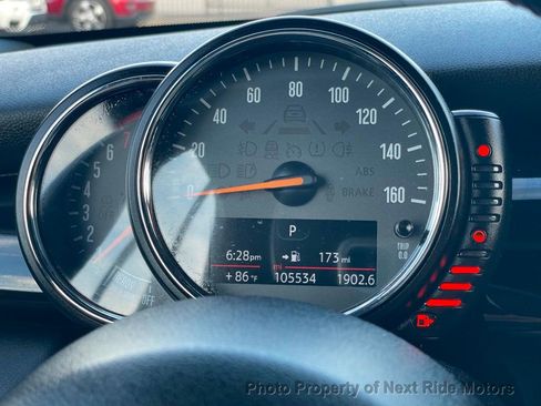 Used 2017 MINI Cooper S image 31