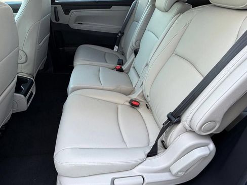 New 2026 Honda Odyssey EX-L image 17