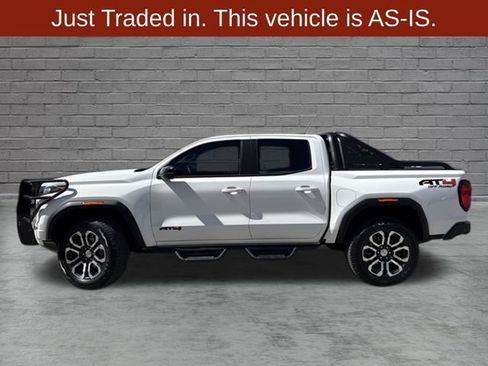 Used 2024 GMC Canyon AT4 w/ Technology Package AWD/4WD image 3