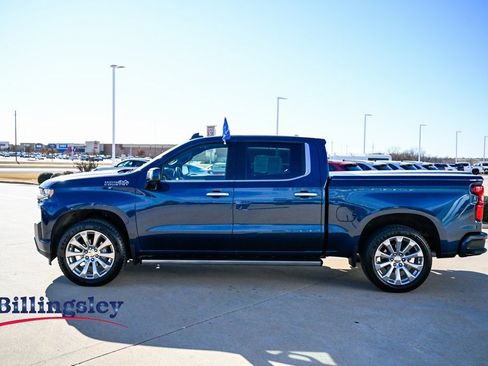 Used 2021 Chevrolet Silverado 1500 High Country w/ Technology Package image 4