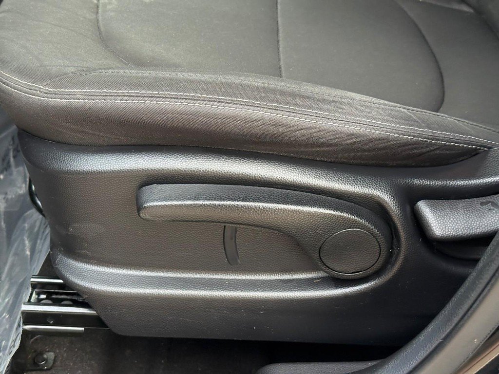 Used 2016 Kia Soul FWD image 20