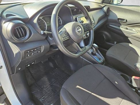 New 2025 Nissan Kicks Play S w/ Interior Electronics Package FWD image 3
