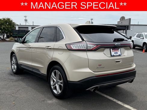 Used 2018 Ford Edge Titanium FWD image 7