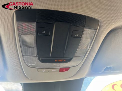 Used 2022 Kia Sorento EX image 47