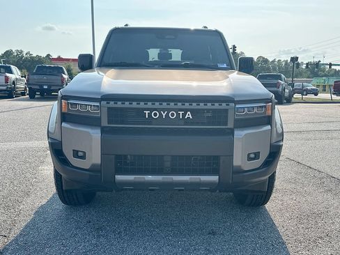 Used 2025 Toyota Land Cruiser w/ Premium Package AWD/4WD image 5