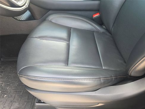 Used 2025 Lincoln Aviator 2WD image 15