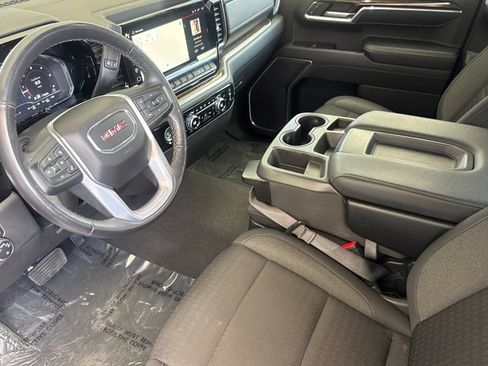 Used 2022 GMC Sierra 1500 SLE AWD/4WD image 9