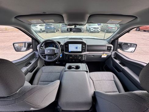 New 2025 Ford F150 XLT image 16