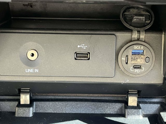 Used 2013 Ford F150 XLT w/ Luxury Equipment Group AWD/4WD image 28