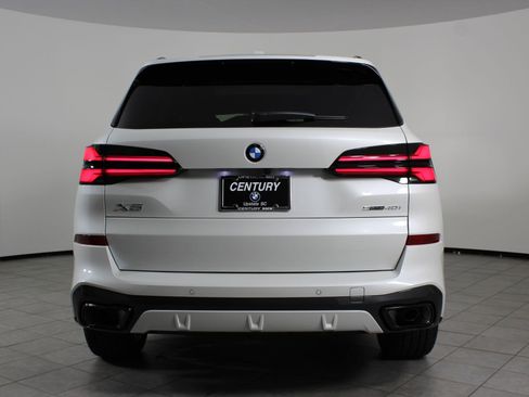 New 2026 BMW X5 sDrive40i w/ M Sport Package image 10