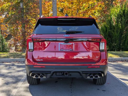 New 2026 Ford Explorer ST w/ Sun And Sound Package image 4