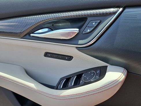 New 2026 Cadillac CT5 V image 17