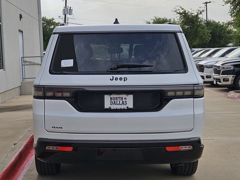 New 2026 Jeep Grand Wagoneer L Summit AWD/4WD image 4