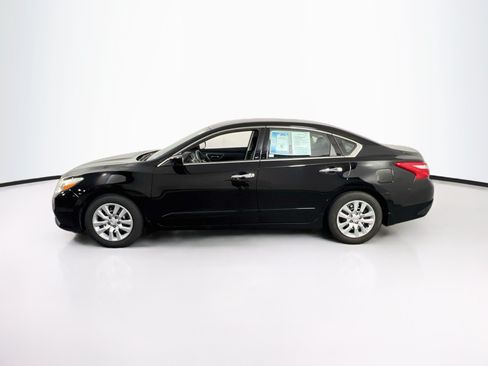 Used 2016 Nissan Altima 2.5 S w/ Power Driver Seat Package FWD image 8