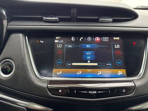 Used 2019 Cadillac XT5 Premium Luxury AWD/4WD image 28