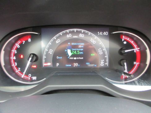 Used 2023 Toyota RAV4 XLE Premium image 35