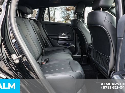 Used 2025 Mercedes-Benz GLA 250 4MATIC image 23