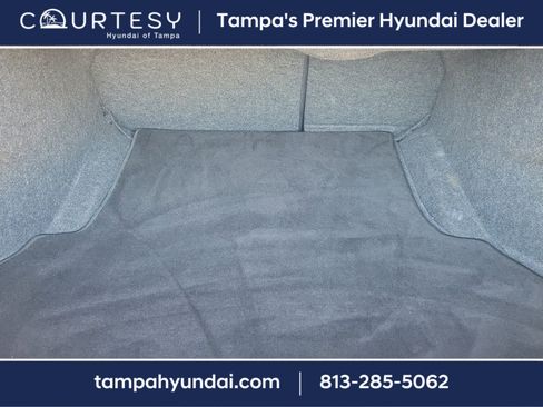 Used 2019 Chrysler 300 Limited image 7