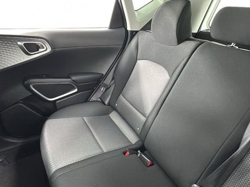 New 2025 Kia Soul LX image 14