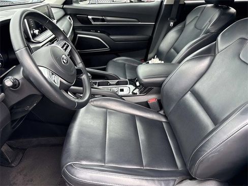 Used 2020 Kia Telluride S w/ S 8 Passenger Seating Package image 27