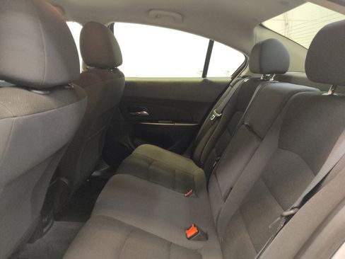 Used 2014 Chevrolet Cruze LT FWD image 18