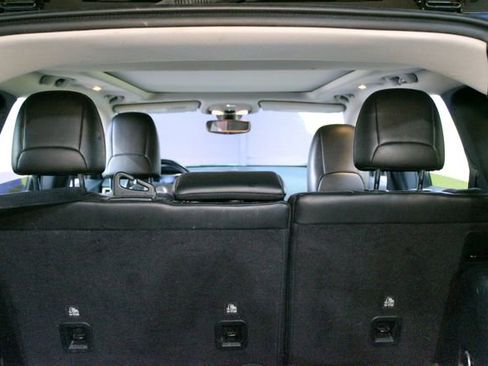 Used 2020 Jeep Cherokee Limited AWD/4WD image 16