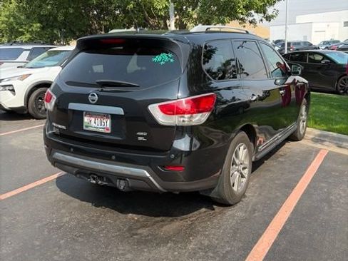 Used 2015 Nissan Pathfinder SL w/ SL Premium Package AWD/4WD image 10