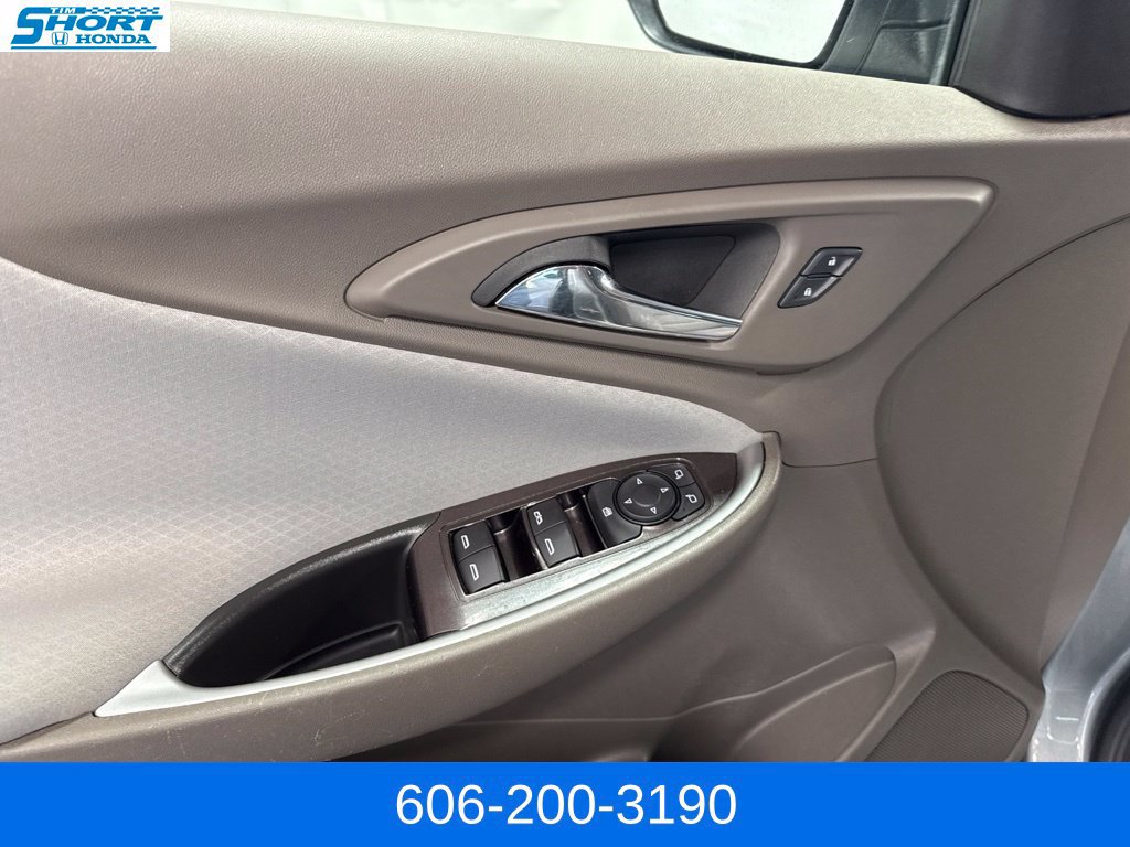 Used 2025 Chevrolet Malibu LT FWD image 19