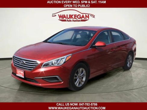 Used 2017 Hyundai Sonata SE image 1