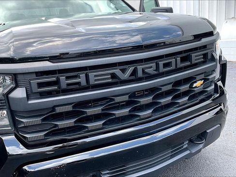 Used 2025 Chevrolet Silverado 1500 Custom AWD/4WD image 32