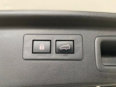 Used 2021 Subaru Forester Touring AWD/4WD image 8