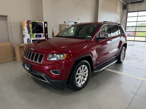 Used 2014 Jeep Grand Cherokee Limited AWD/4WD image 2