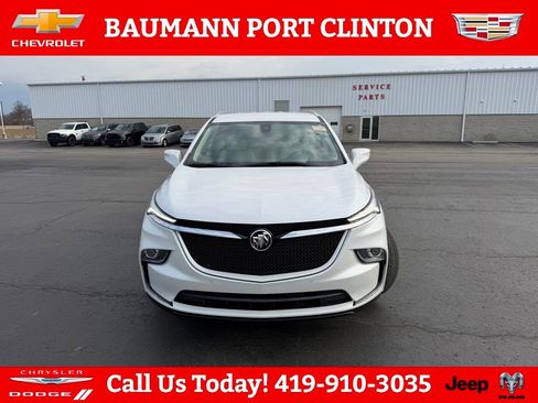 Used 2024 Buick Enclave Essence w/ Sport Touring Edition image 2