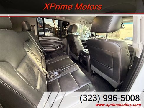 Used 2018 Chevrolet Suburban LT image 34