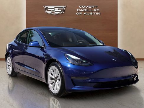 Used 2023 Tesla Model 3 Standard Range RWD image 6