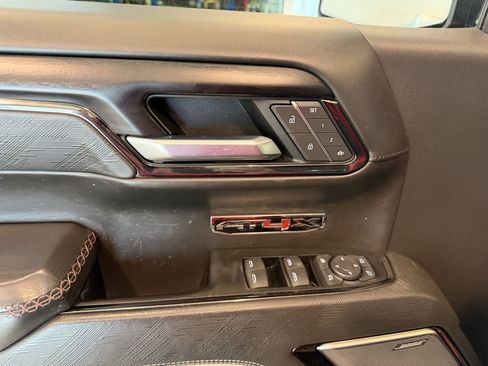 Used 2022 GMC Sierra 1500 AT4X image 37