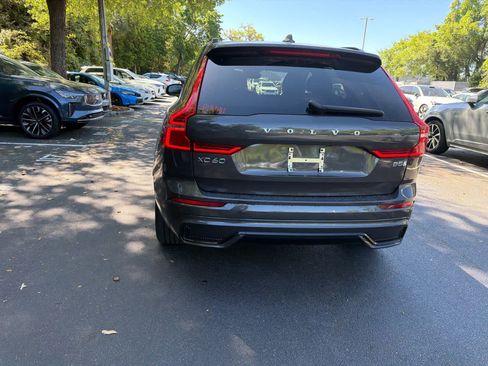 Used 2023 Volvo XC60 B5 Ultimate image 13