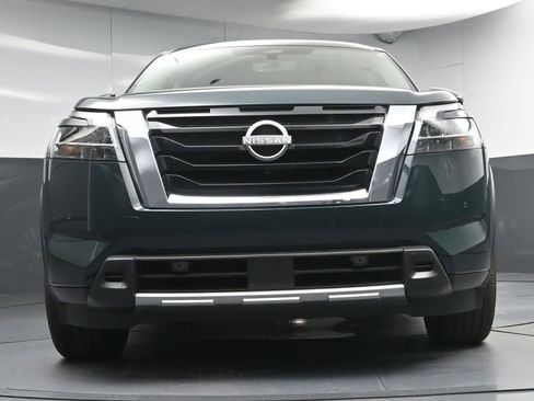 Used 2024 Nissan Pathfinder Platinum w/ Lighting Package (N93) AWD/4WD image 27