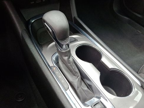 Used 2023 Chevrolet Malibu LT image 14