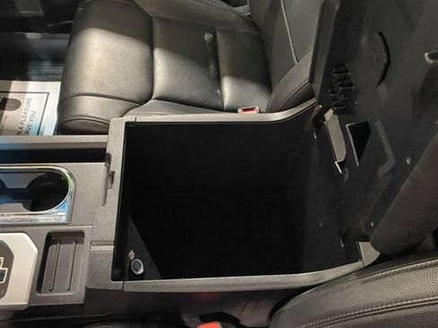 Used 2017 Toyota Tundra Limited AWD/4WD image 39